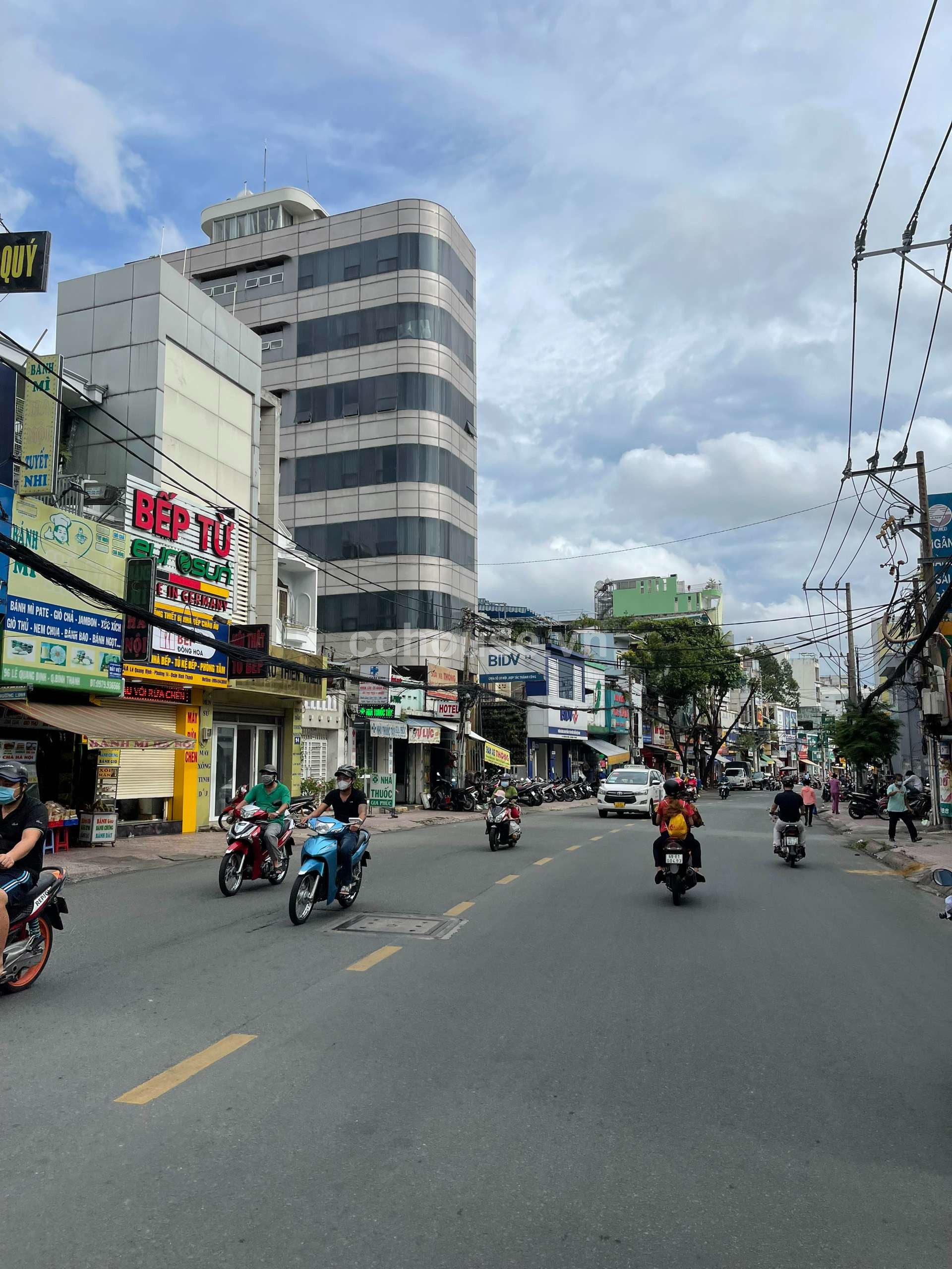 Ban-nha-MT-Le-Quang-Dinh-PGia-Dinh-DT-135m²-3-tang-id9940