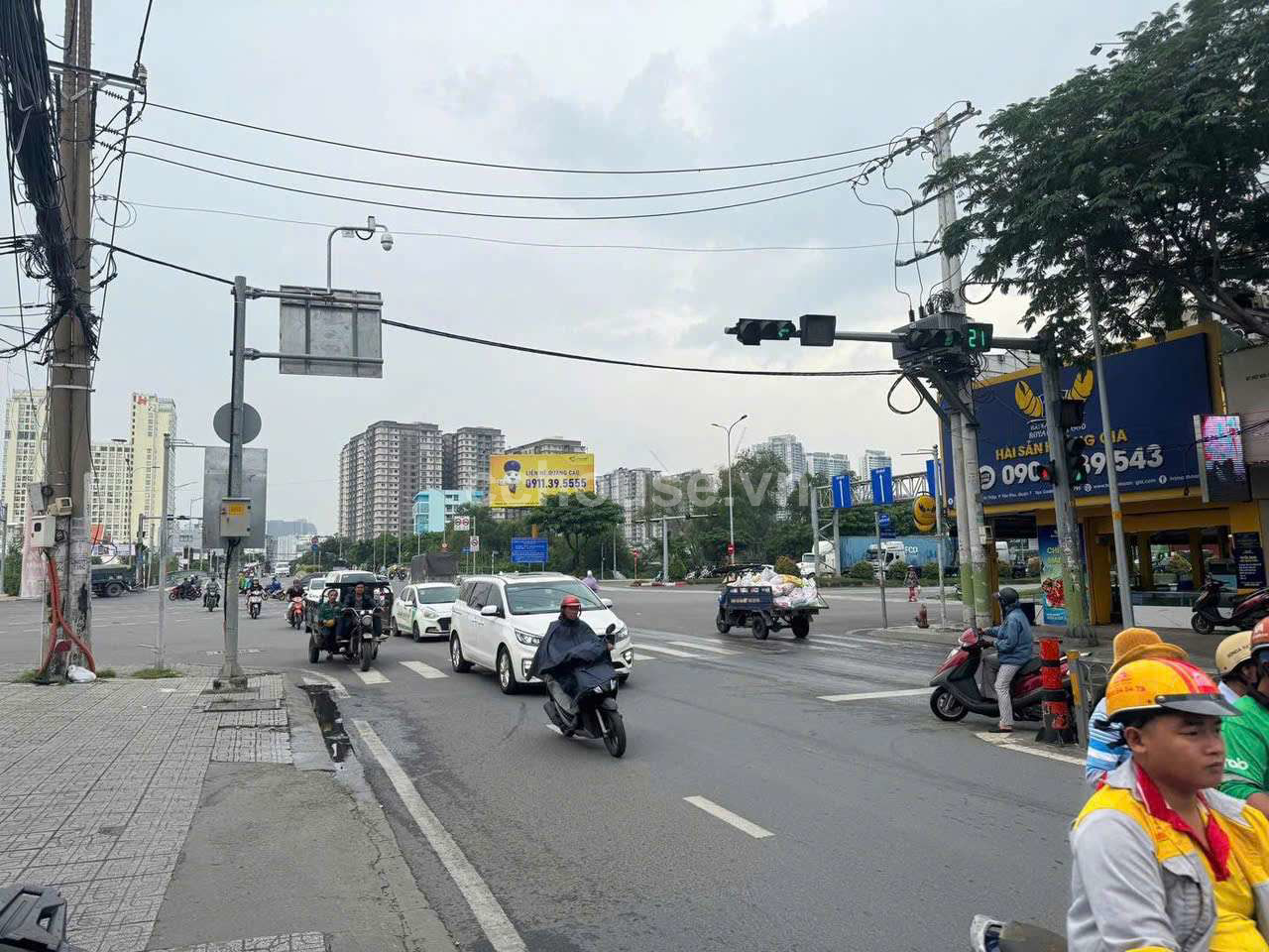 Siêu Phẩm Mặt Tiền Nguyễn Thị Thập 12x34 nở hậu 15.6 cn 319m2 Đang cho ngân hàng thuê 130 triệu/thán