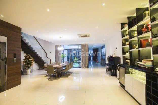 BIỆT THỰ HỒ BIỂU CHÁNH QUẬN PHÚ NHUẬN 5 LẦU ST 267M2 HĐT 120 TRIỆU