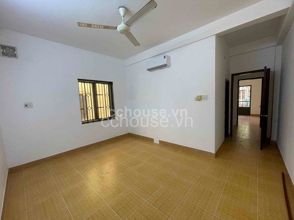 Mặt Tiền Kinh Doanh Đồng Nai .P.2. Q.Tân Bình 
