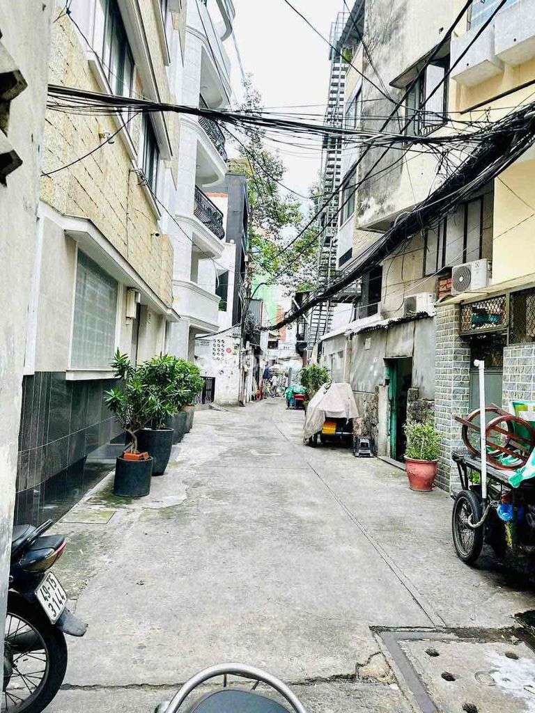 Bán Nhà Hẻm siêu phẩm Bùi Thị Xuân, Quận 1 DTSD gần 100m2