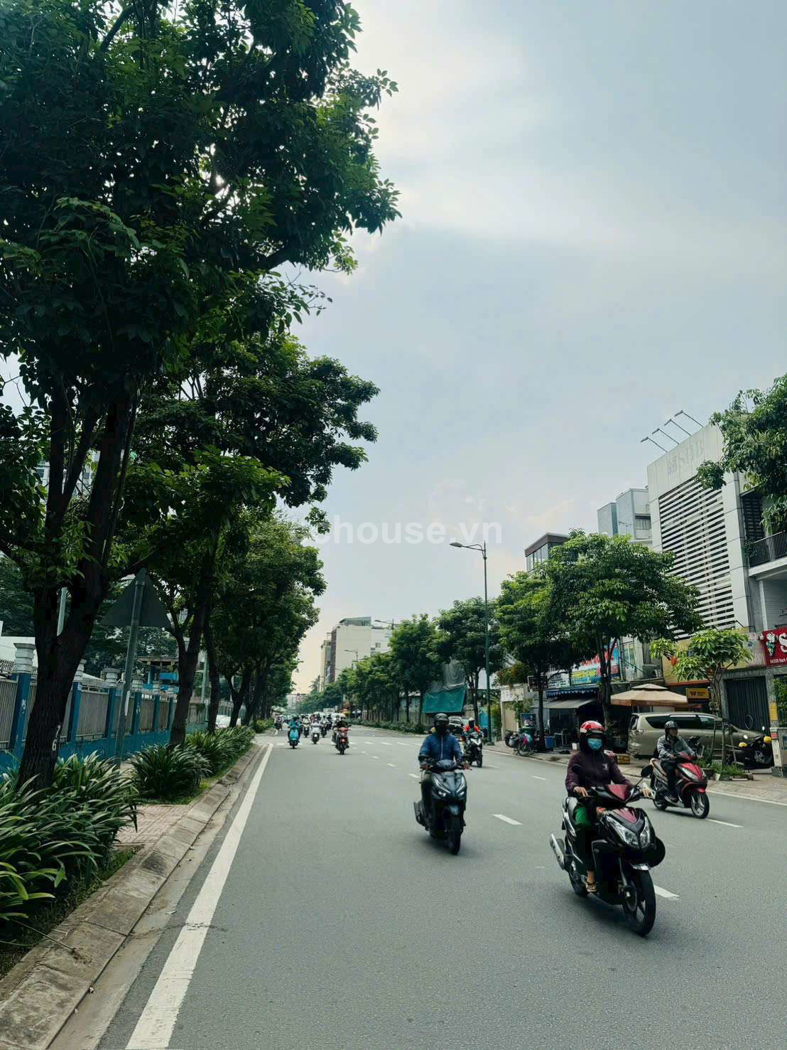 Mặt Tiền Kinh Doanh Hồng Hà . P.2 Q. Tân Bình 