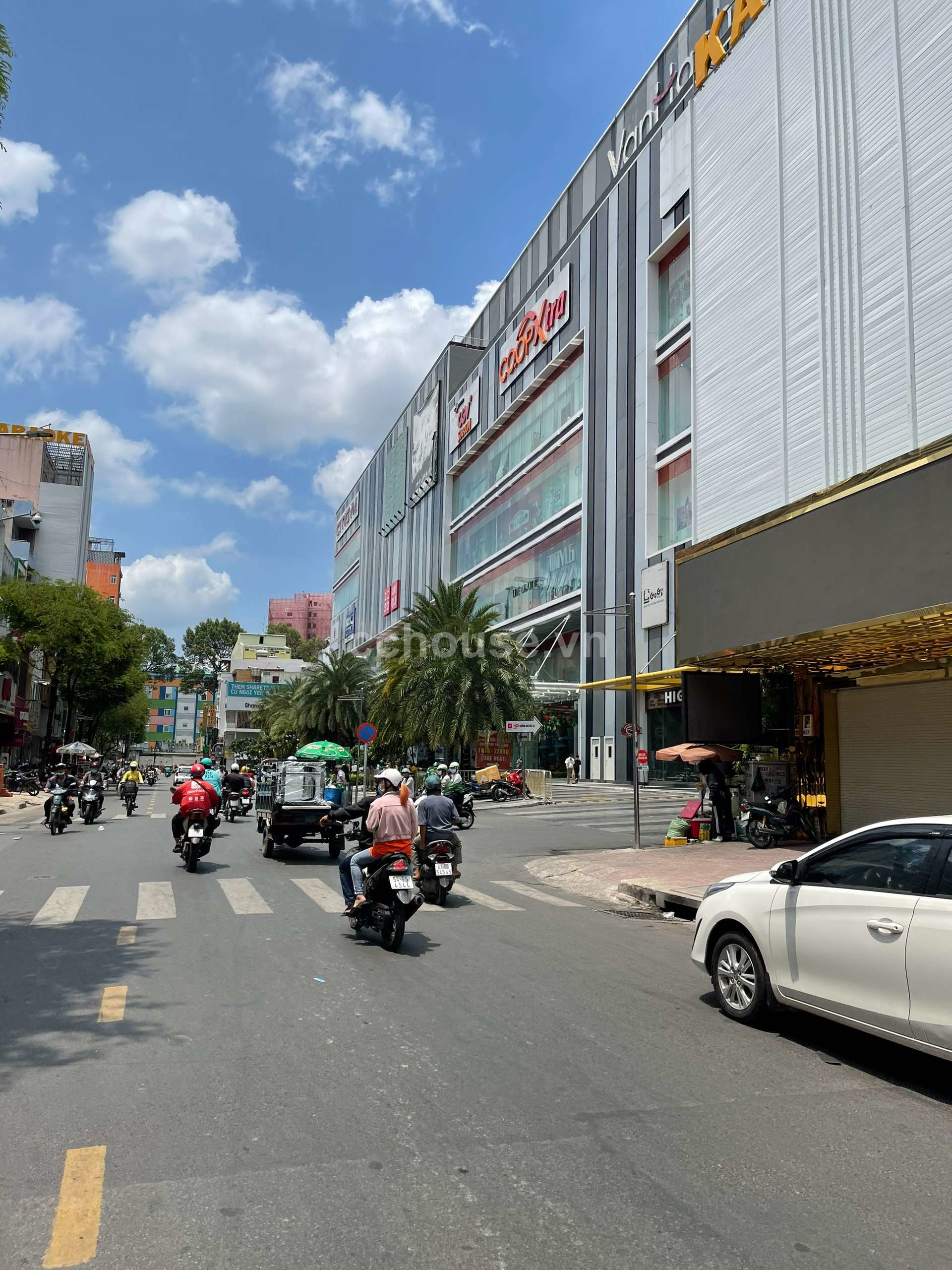 Cho-thue-nha-MT-Su-Van-Hanh-PHoa-Hung-DT-8x22m-5-tang-id9896