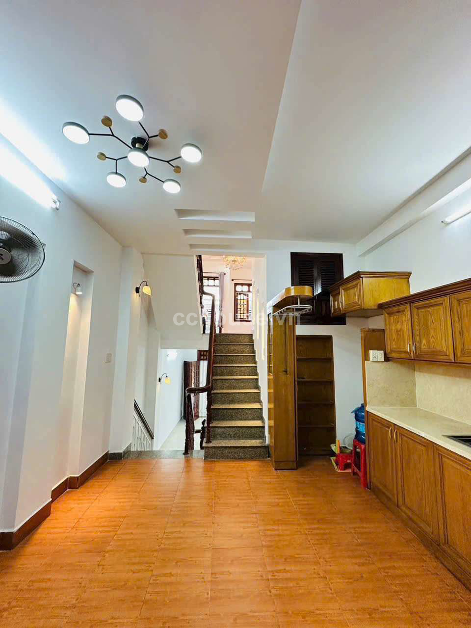 Nhà MTNB 8m Cộng Hoà, Phường 12, Tân Bình ngay khu K300, công nhận 46.2m2, Sử dụng 155.3m2, 10.9 tỷ