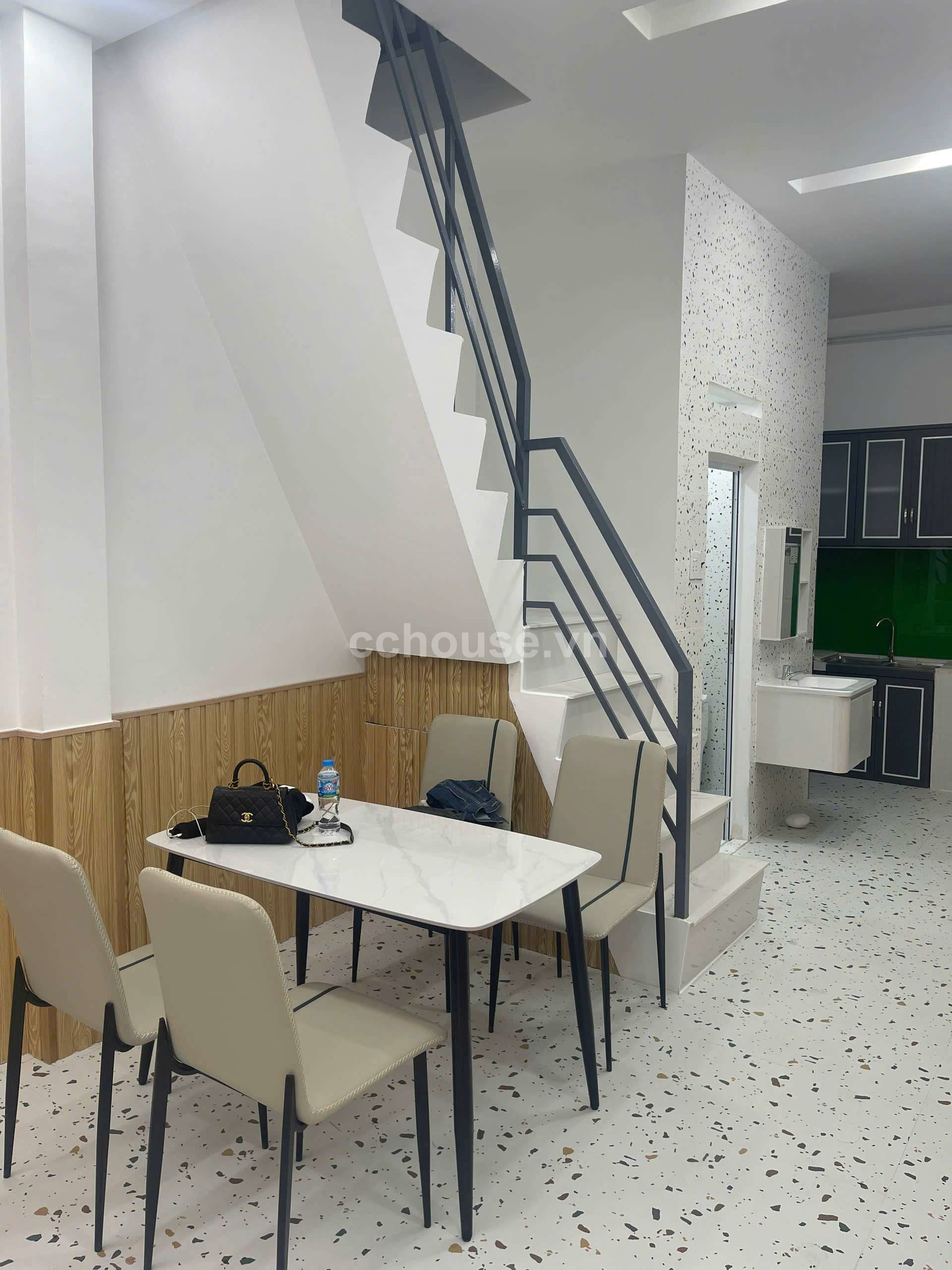 SIEU-PHAM-NHA-2-MT-35M-HEM-42-NGUYEN-THUONG-HIEN-Q3DT-37m-x-11m-id10219