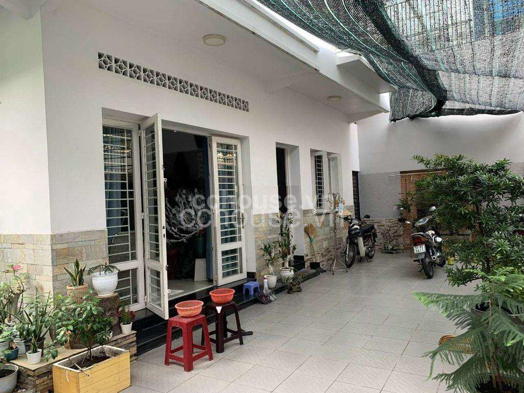 Sieu-Biet-thu-goc-2-Mat-Tien-Le-Van-Sy--ngang-12m-id10199