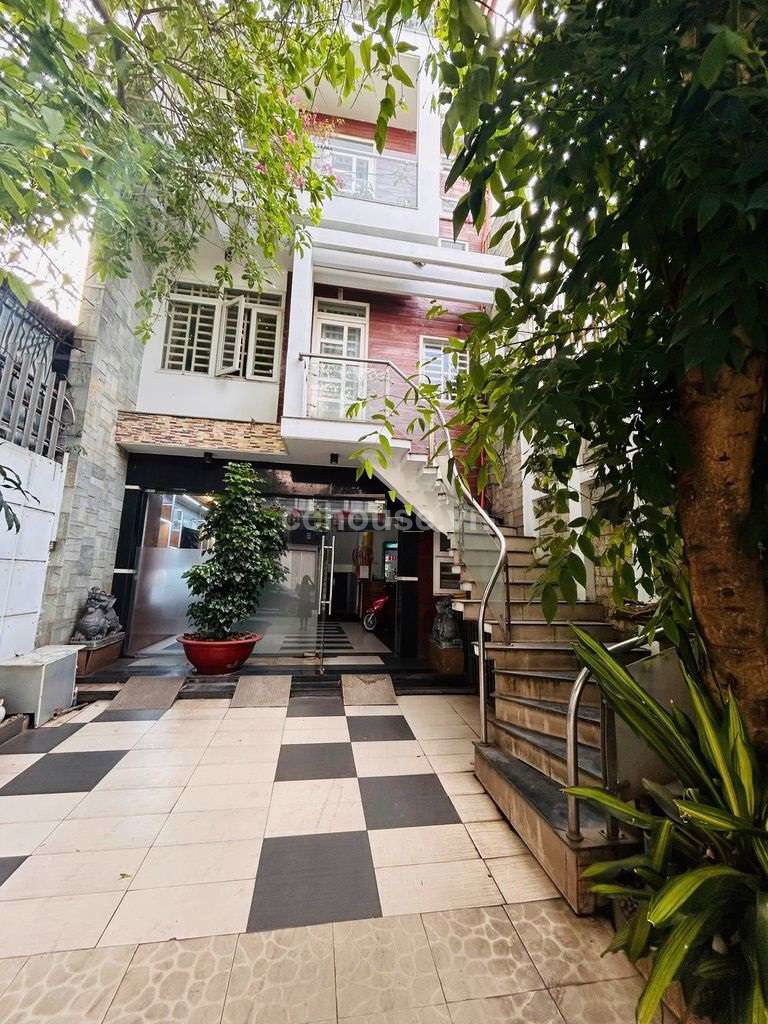 Bán nhà MT Đường số 9, P.Linh Xuân. DT 6x23.3m, 5 tầng thang máy PCCC