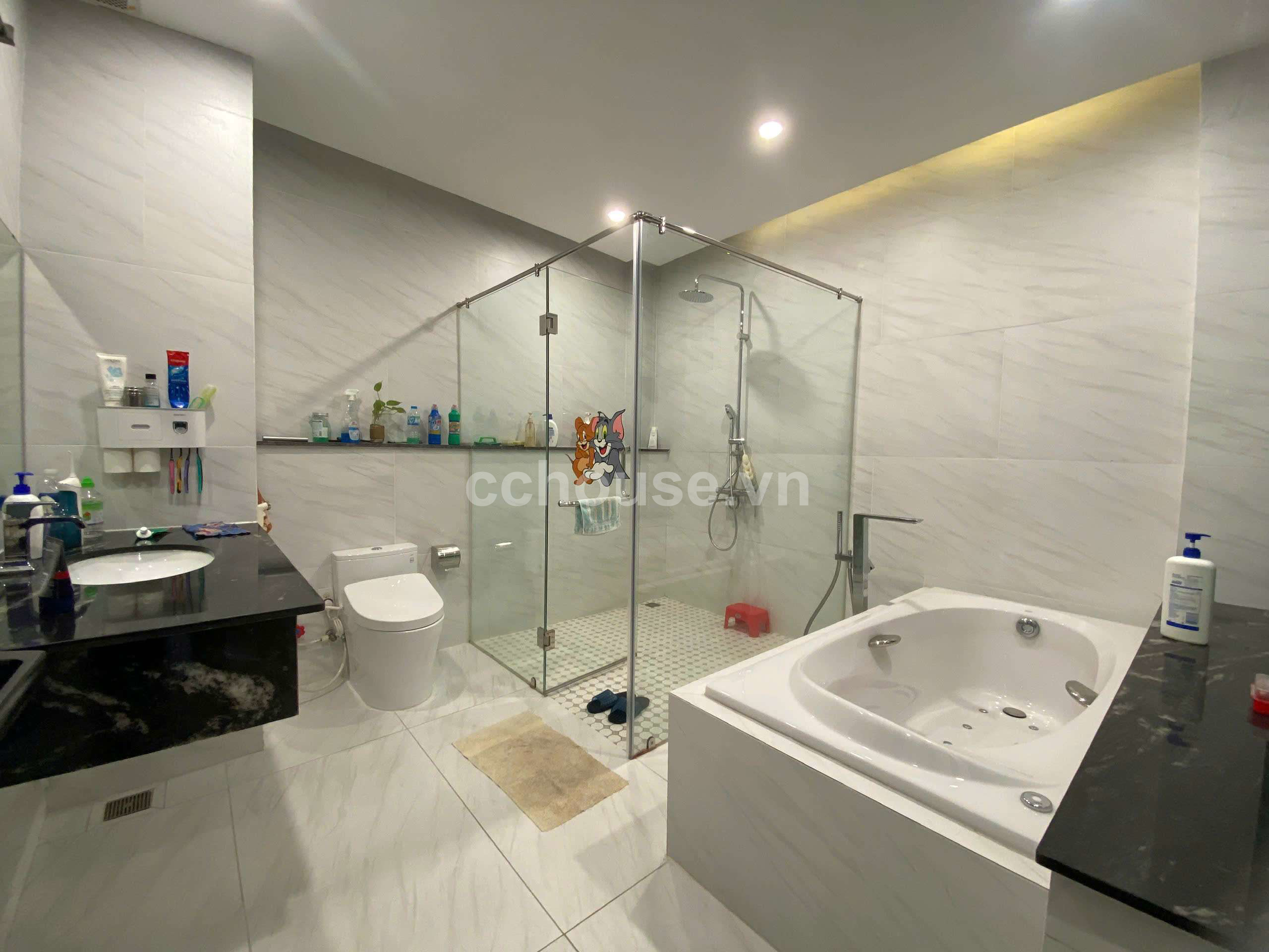 Ngay Trung Tâm Q. Phú Nhuận  ngang 7.5m hiếm giá hời . Đường nhựa 5m 