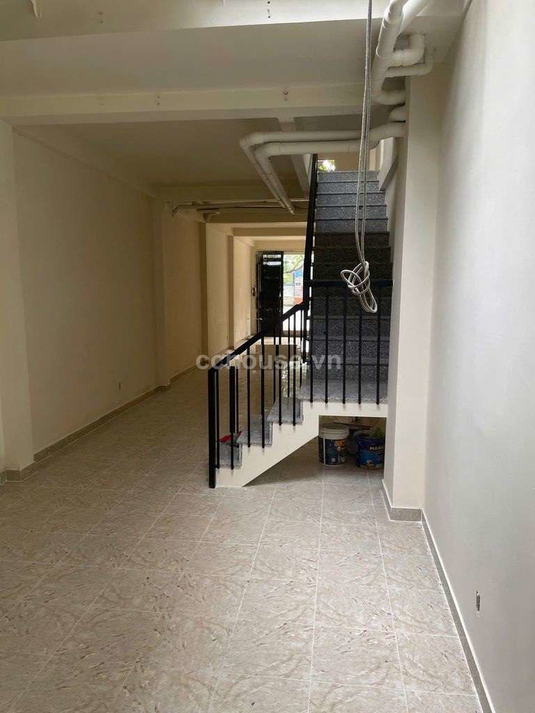 Bán nhà MTKD Hòa Bình, P.Hòa Bình. DT 3.65x18.7m, 2 tầng