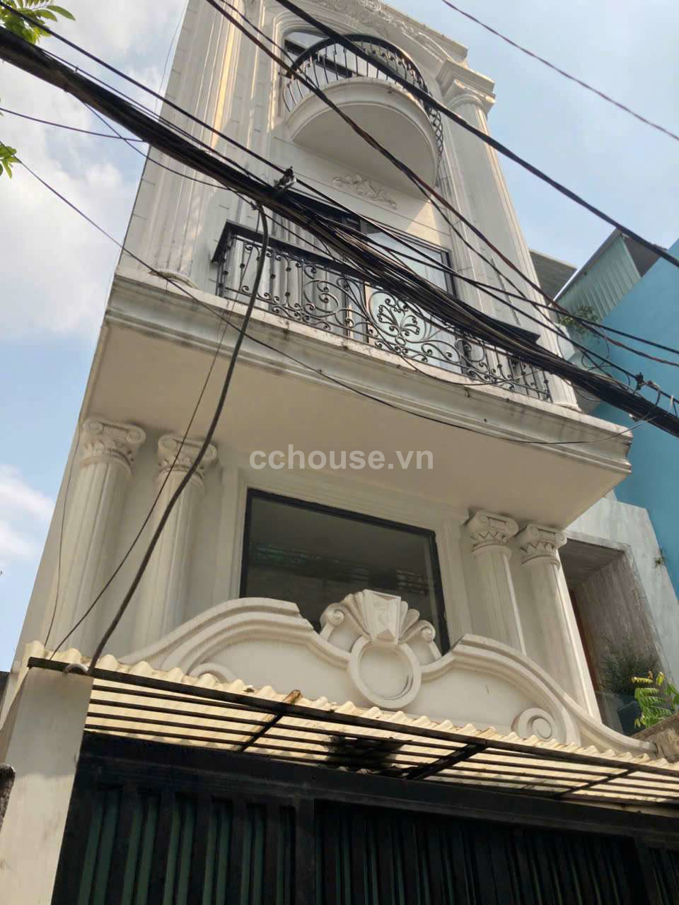 Nhà hẻm 1480/ Trường sa, P 3, Tân Bình, xây dựng 102m2, sử dụng 359m2 cho thuê 70 triệu/tháng