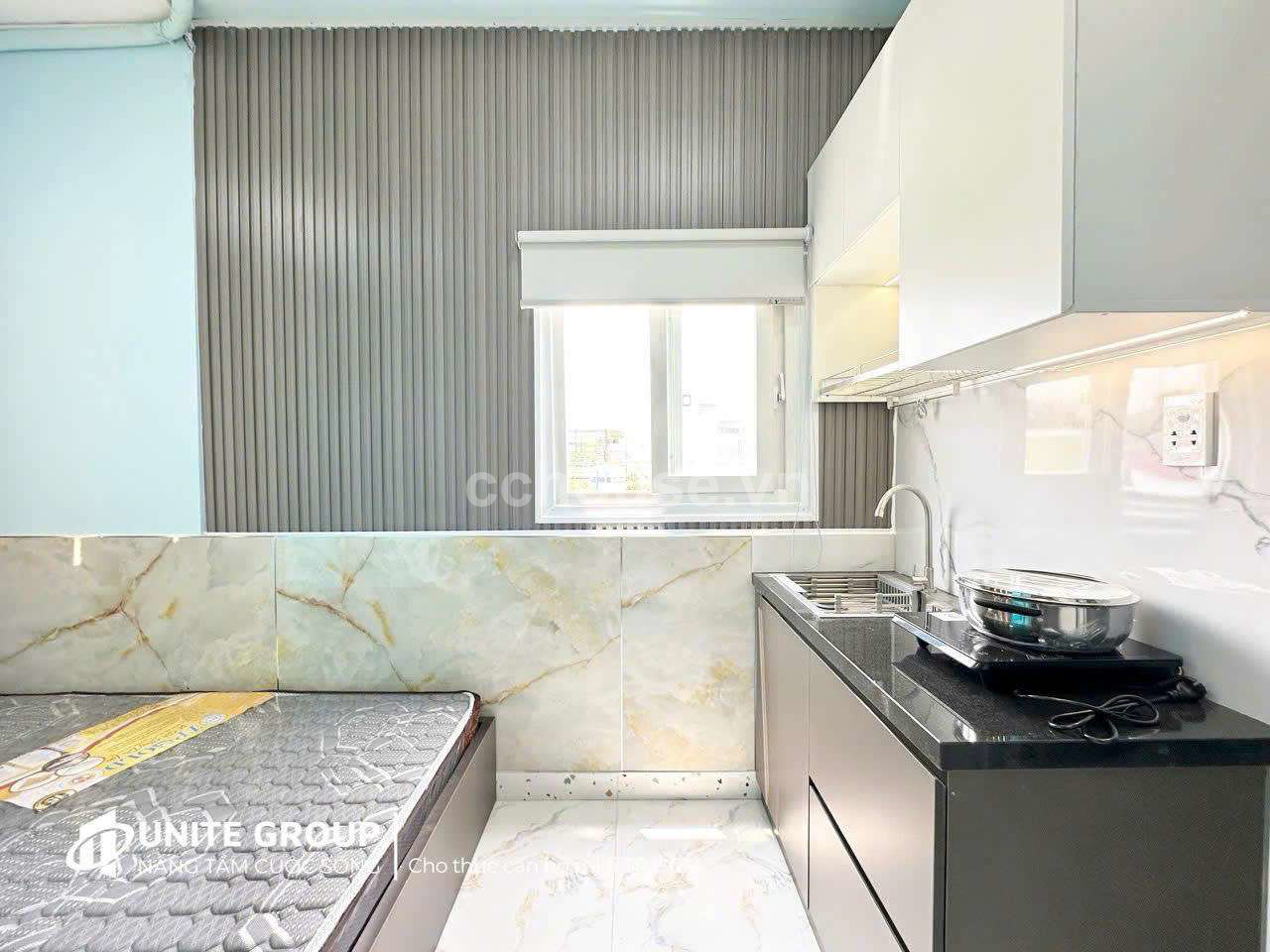 Toà Căn Hộ Dịch Vụ 5 tầng   P.2 Q. Phú nhuận 