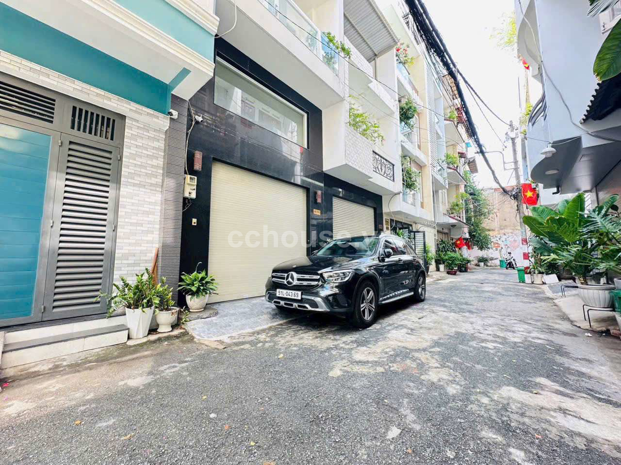 Nhà MTNB 8m Cộng Hoà, Phường 12, Tân Bình ngay khu K300, công nhận 46.2m2, Sử dụng 155.3m2, 10.9 tỷ