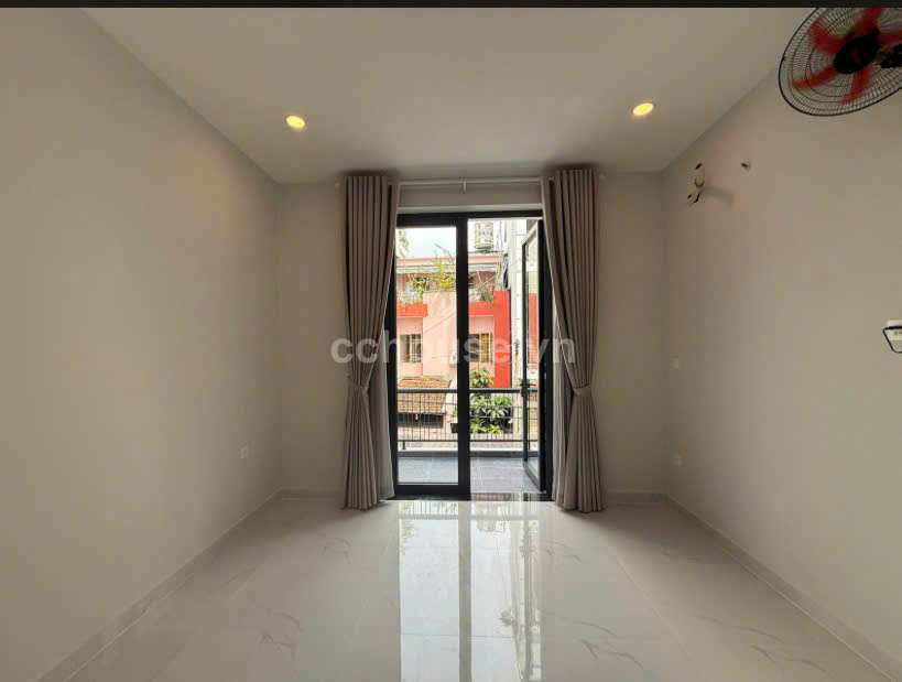 Nhà Hẻm 4m Trường chinh ngay khu Bàu cát, p14, Tân Bình, xây dựng 60m2, sử dụng 101.1m2, 8.9 tỷ 
