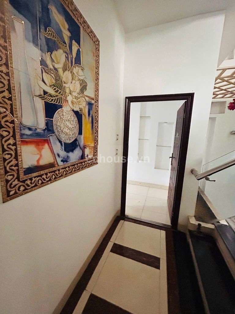 Bán nhà MT Đường số 9, P.Linh Xuân. DT 6x23.3m, 5 tầng thang máy PCCC