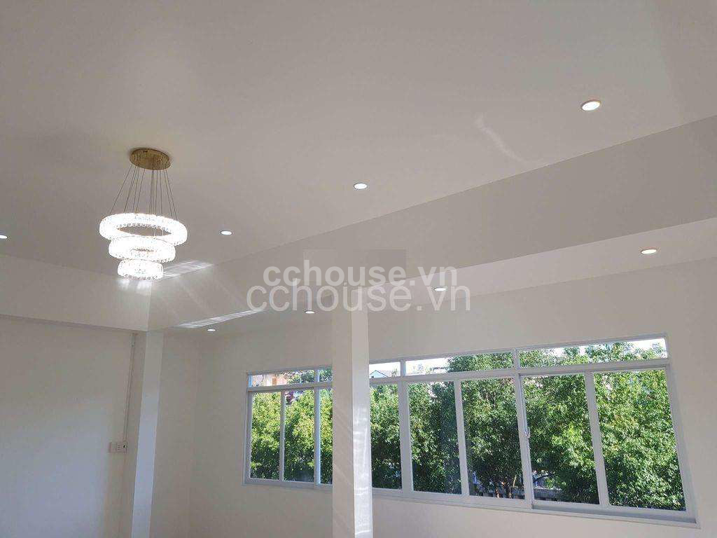Vị Trí MT Siêu Đẹp Trường Sa Phường 3 Quận Tân Bình DT 8m x 6m 