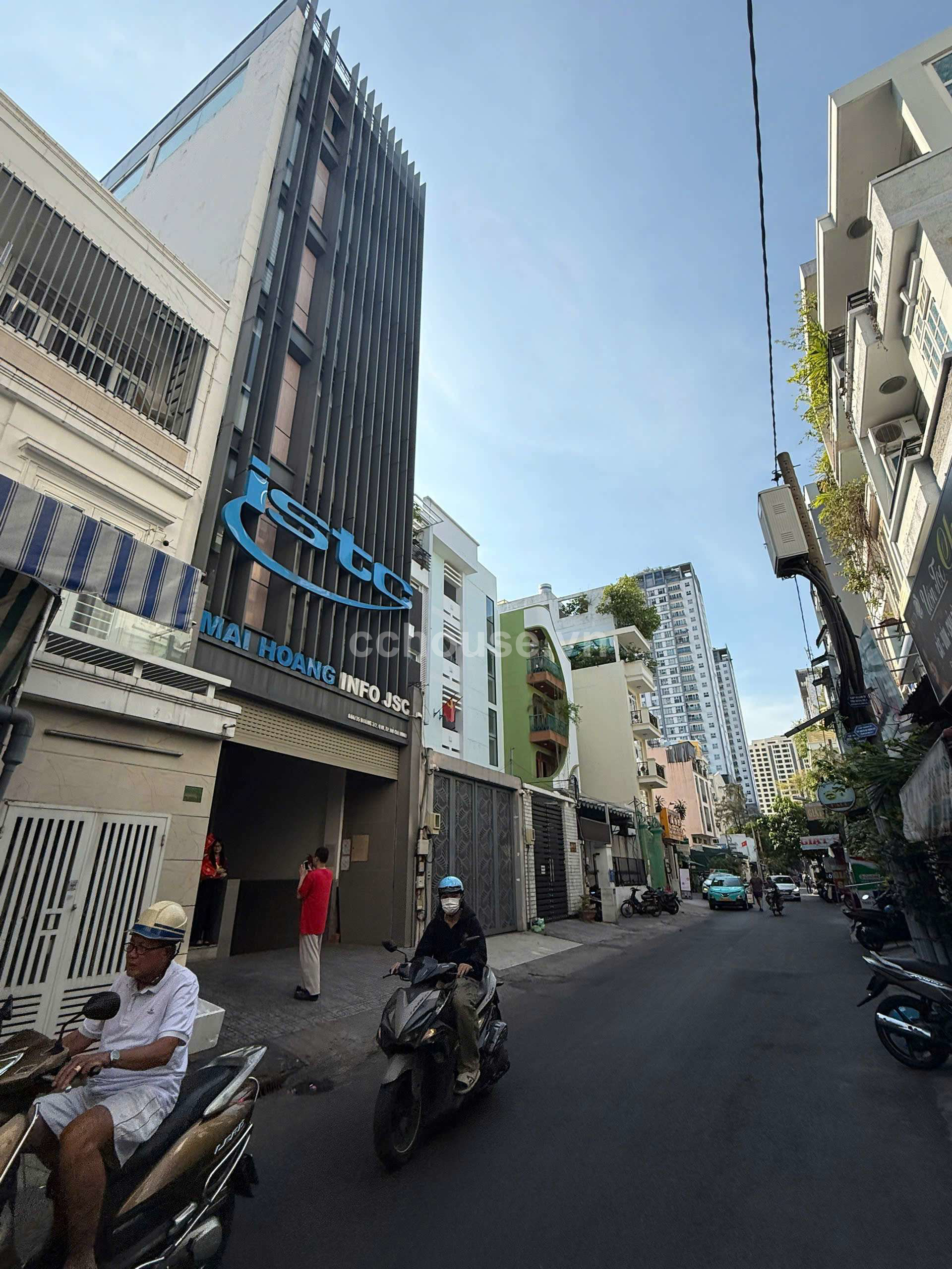 TÒA NHÀ VĂN PHÒNG CAO CẤP – TRUNG TÂM P14 - QUẬN 10