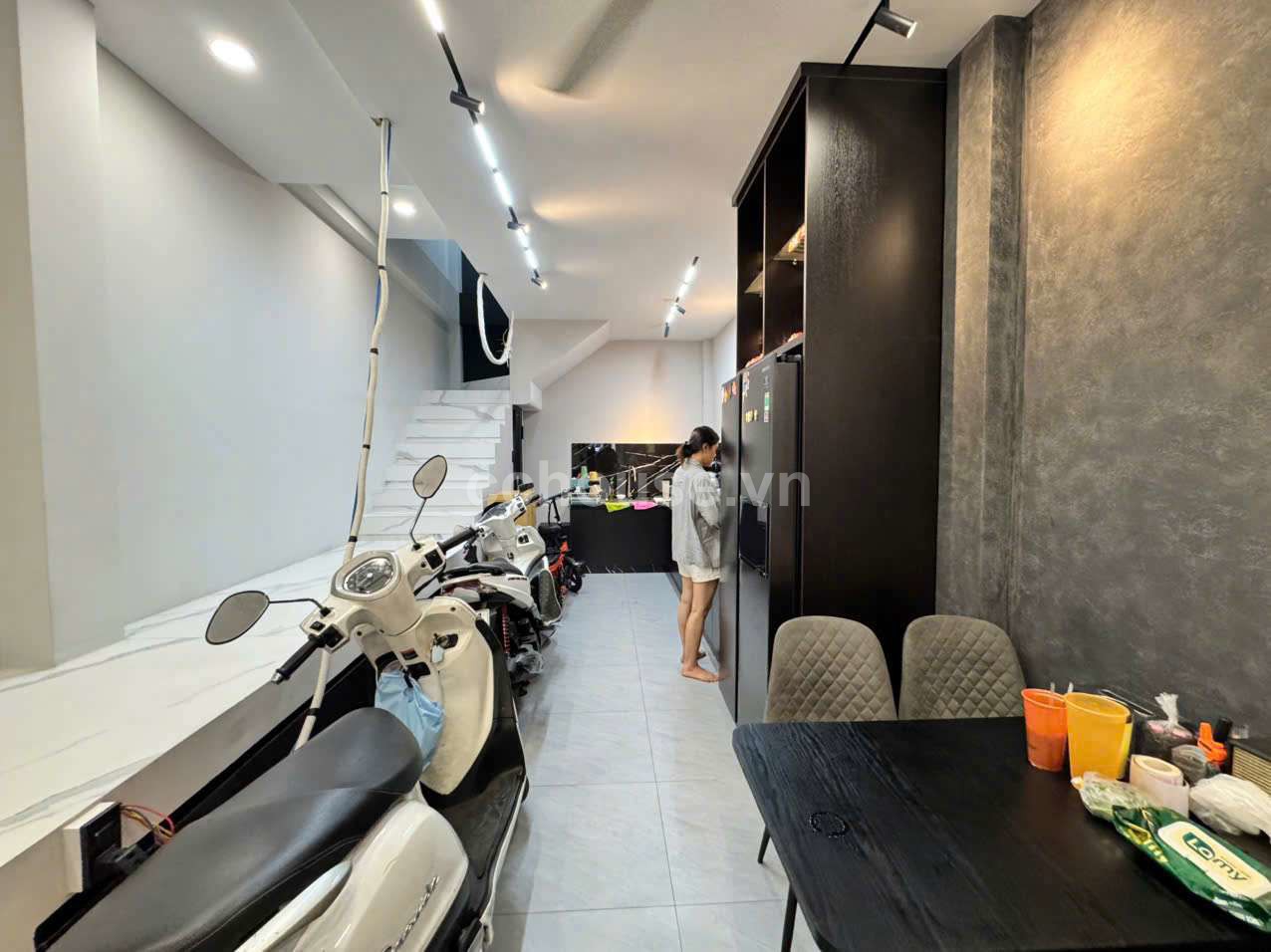 Duy nhất trong khu vực đường 8m .Khu Vip 489A . Huỳnh Văn Bánh Q. Phú Nhuận 