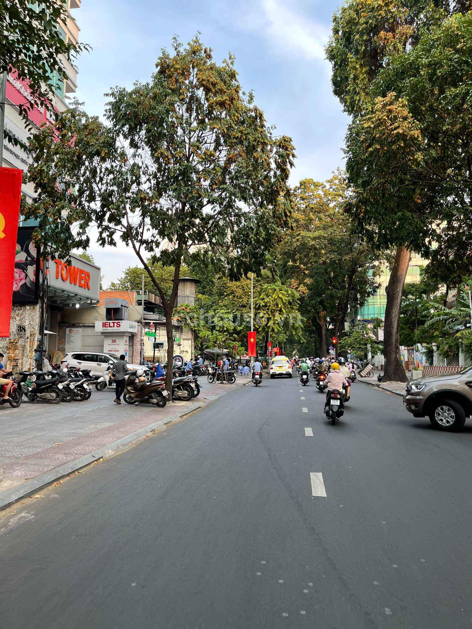 SIÊU PHẨM TOÀ NHÀ GÓC 2 MẶT TIỀN DT 204m2 - TRUNG TÂM QUẬN 1.