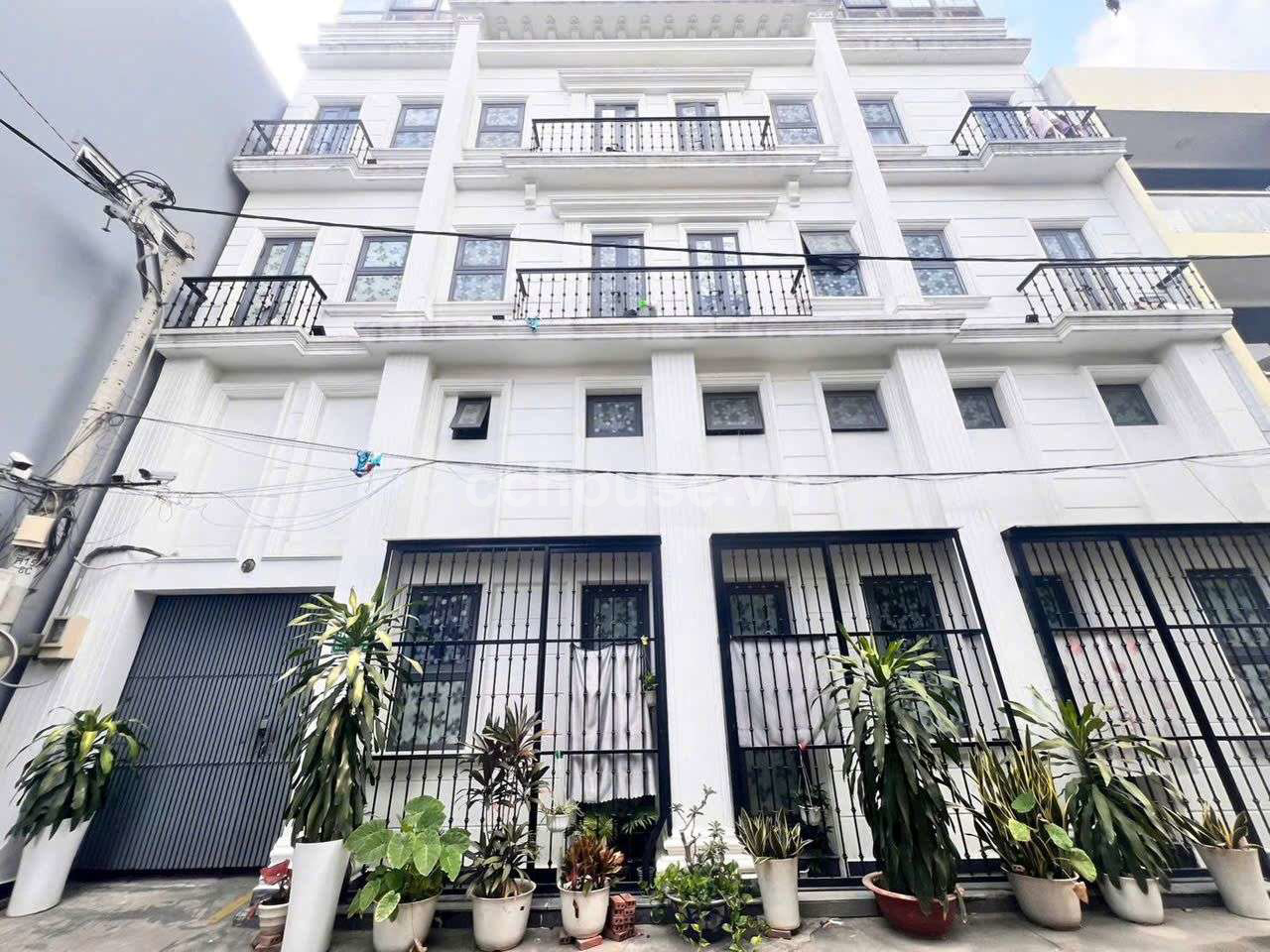 BÁN TOÀ NHÀ CĂN HỘ DỊCH VỤ - CN 234m².