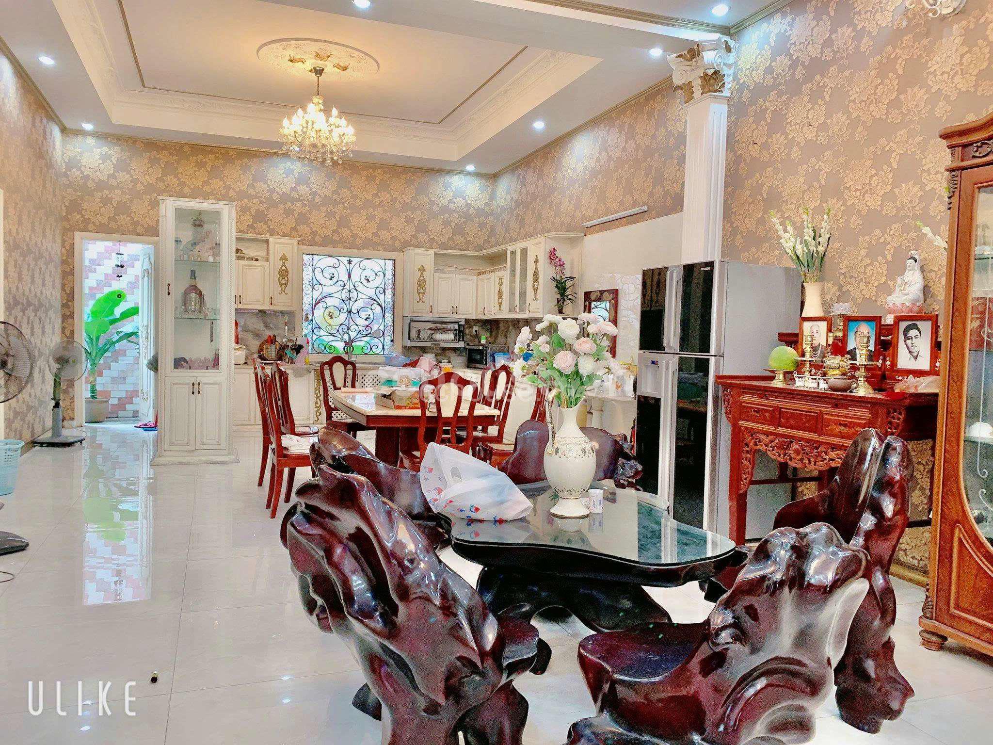 BIỆT THỰ 2 MT HXH LÊ QUANG ĐỊNH - BÌNH THẠNH - VILLA SÂN VƯỜN
( DT 9m X 30m )