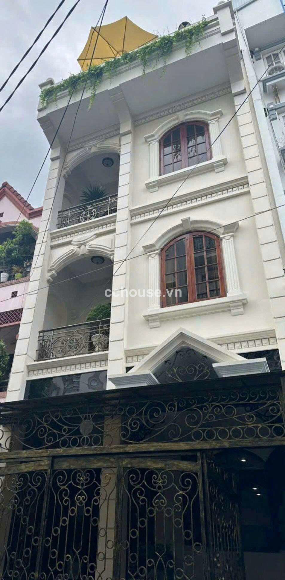 BIỆT THỰ THÀNH THÁI PHƯỜNG 14 QUẬN 10 ( Kết Cấu Hầm 3 Lầu ST )