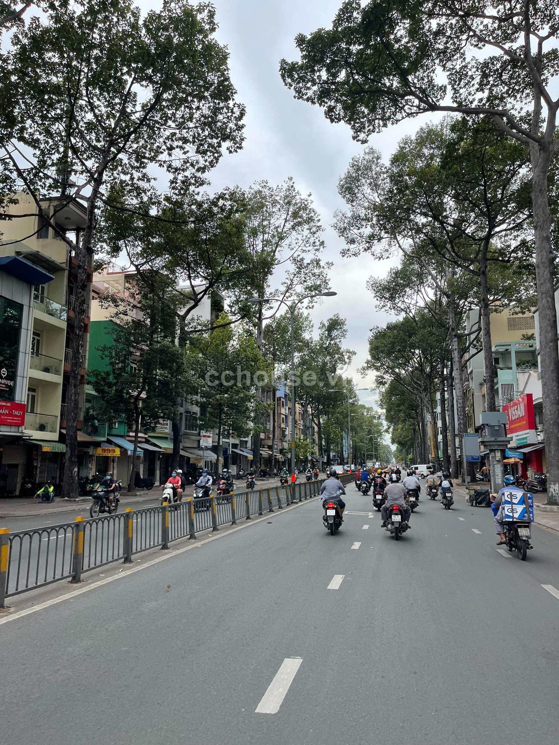 TÒA NHÀ MẶT TIỀN 3/2 -  DÒNG TIỀN CHO THUÊ CÓ THỂ LÊN ĐẾN 200TR/THÁNG - GIÁ 92TỶ