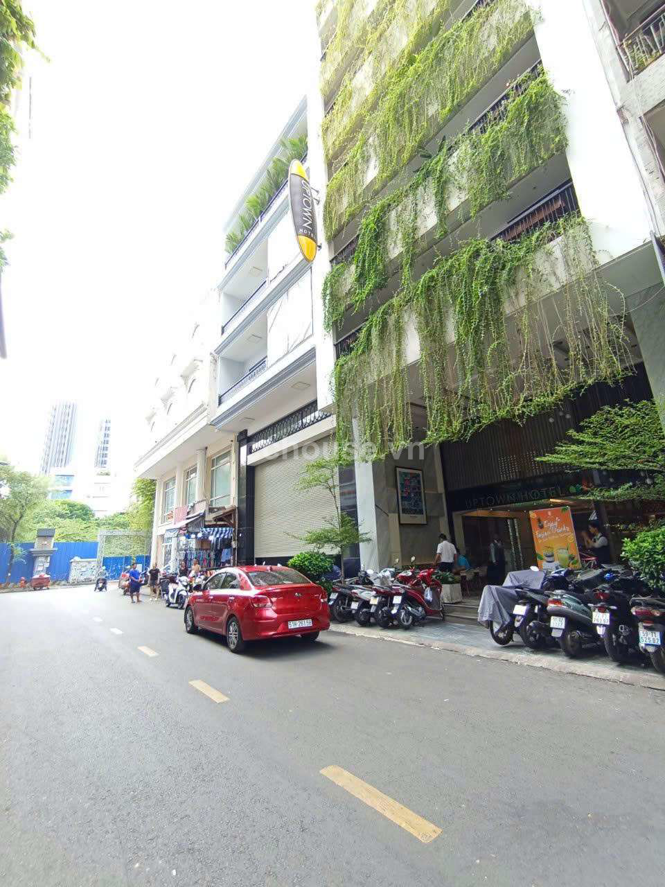 MẶT TIỀN ĐƯỜNG LƯU VĂN LANG, PHƯỜNG BẾN THÀNH, TP.HCM
