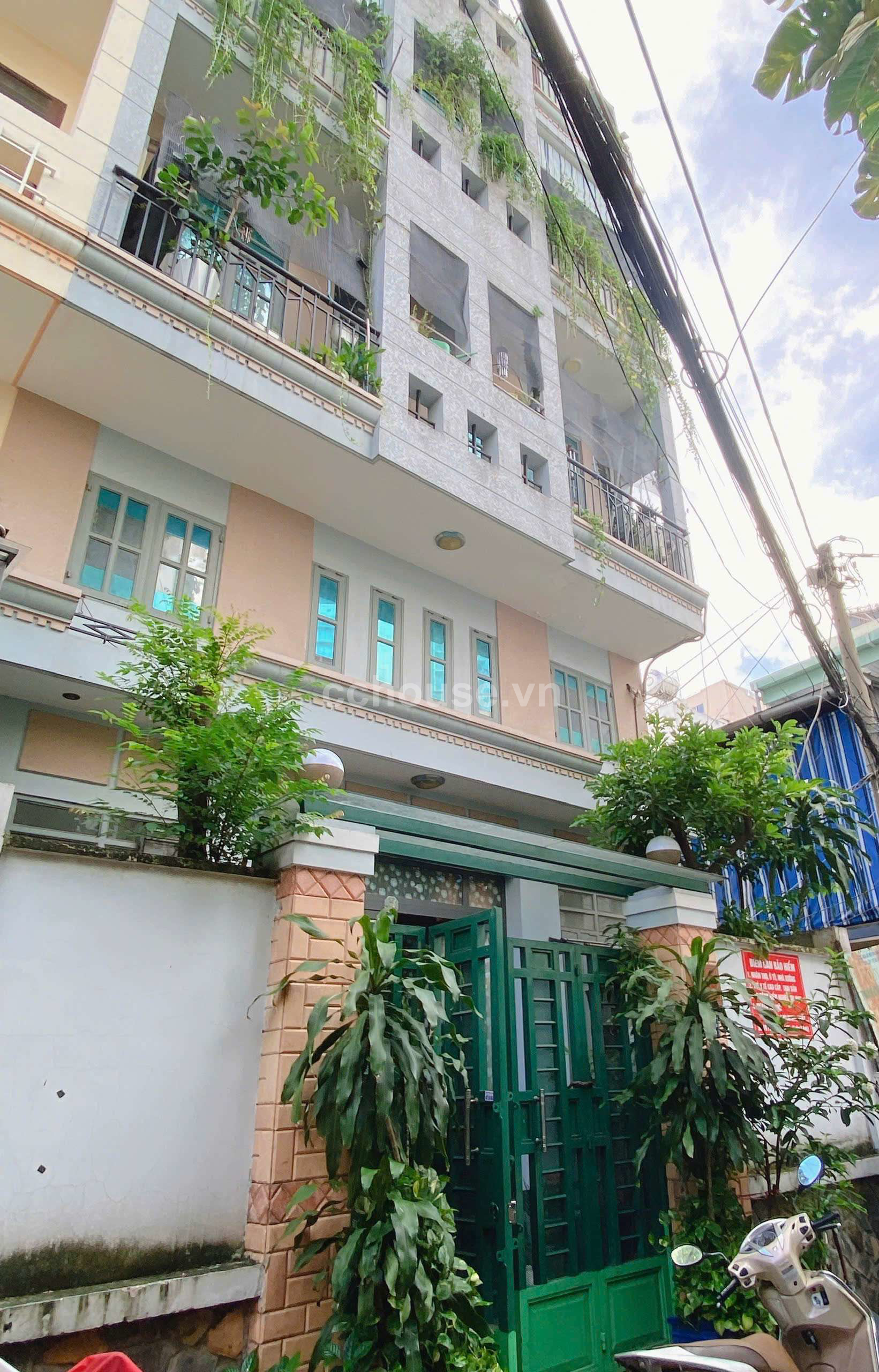 Nhà CMT8 ngang gần 7m giá nhỉnh 10 tỷ.