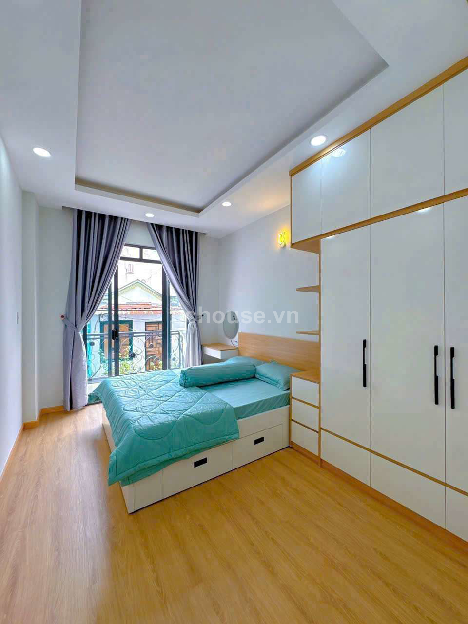 Hẻm Xe Tải Thích Quảng Đức ,P 4  . Q Phú Nhuận