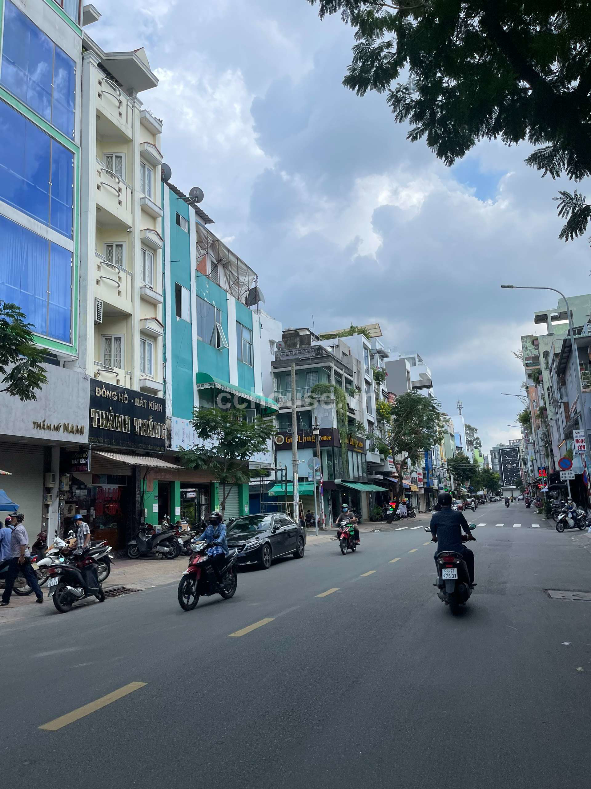Nhà bán hẻm xe hơi đường Nguyễn Thiện Thuật