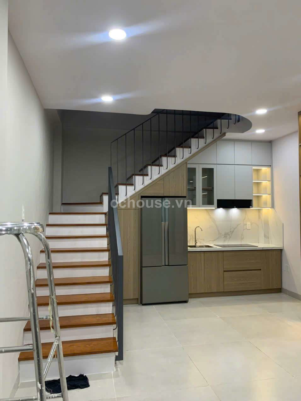 Nhà hẻm Phan Xích Long ngang gần 7m