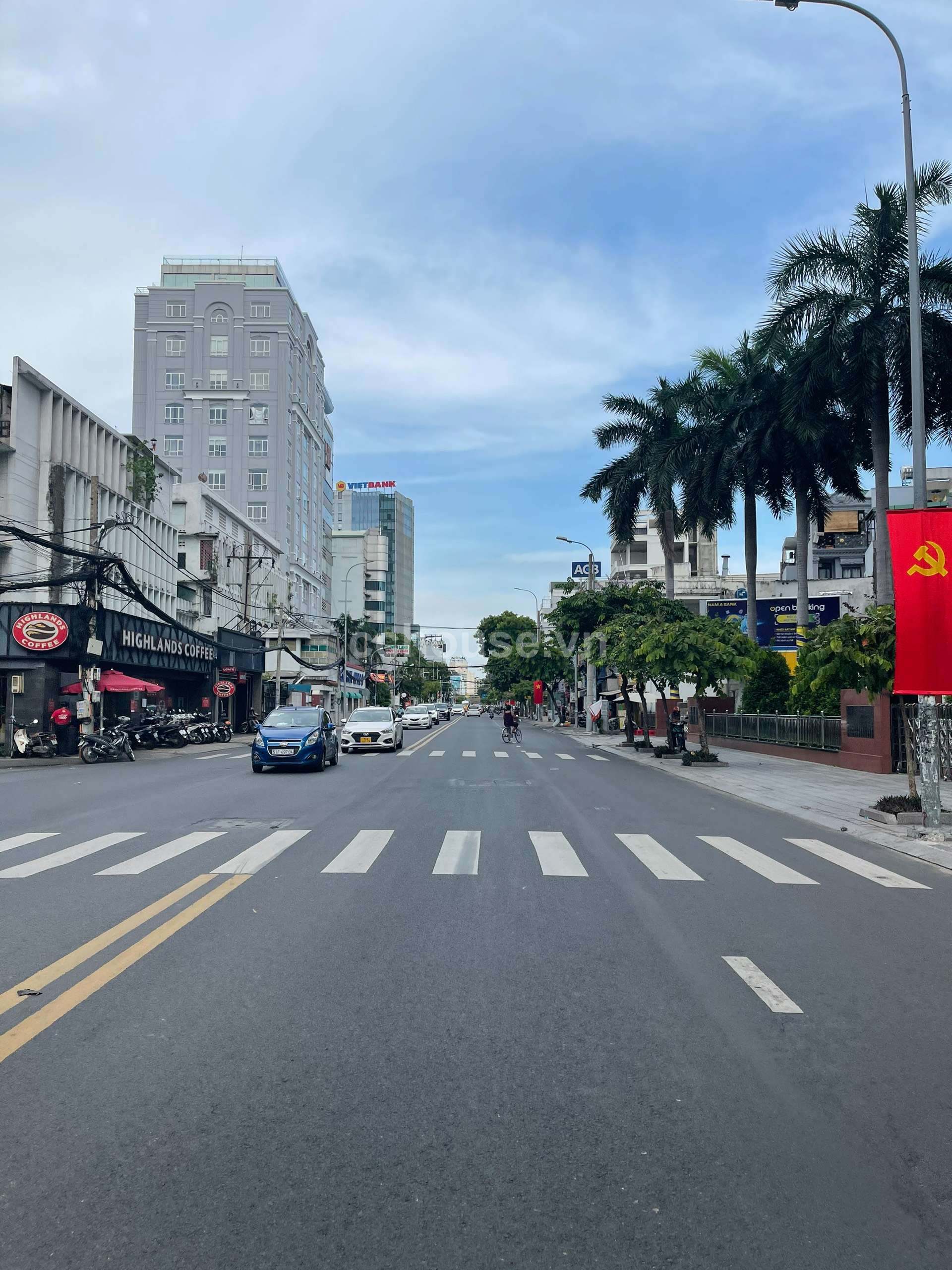 BÁN NHÀ CHÍNH CHỦ ĐƯỜNG CMT8, NGAY METRO DÂN CHỦ PHƯỜNG NHIÊU LỘC TP.HCM