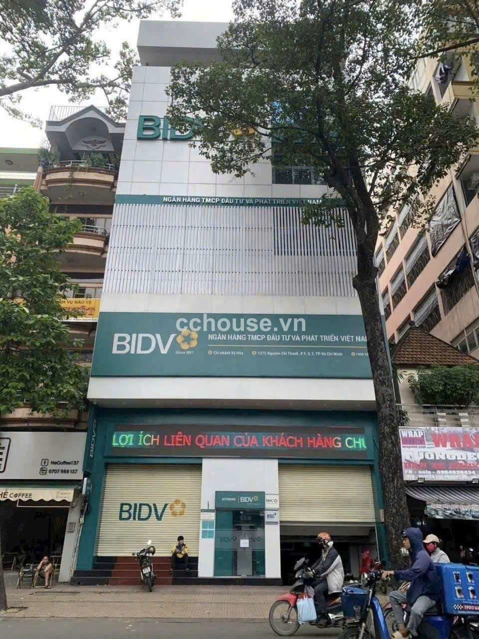SIÊU VIP TOÀ NHÀ MẶT TIỀN NGUYỄN CHÍ THANH P9 QUẬN 5 - NGÂN HÀNG THUÊ DÀI HẠN 180 TỶ