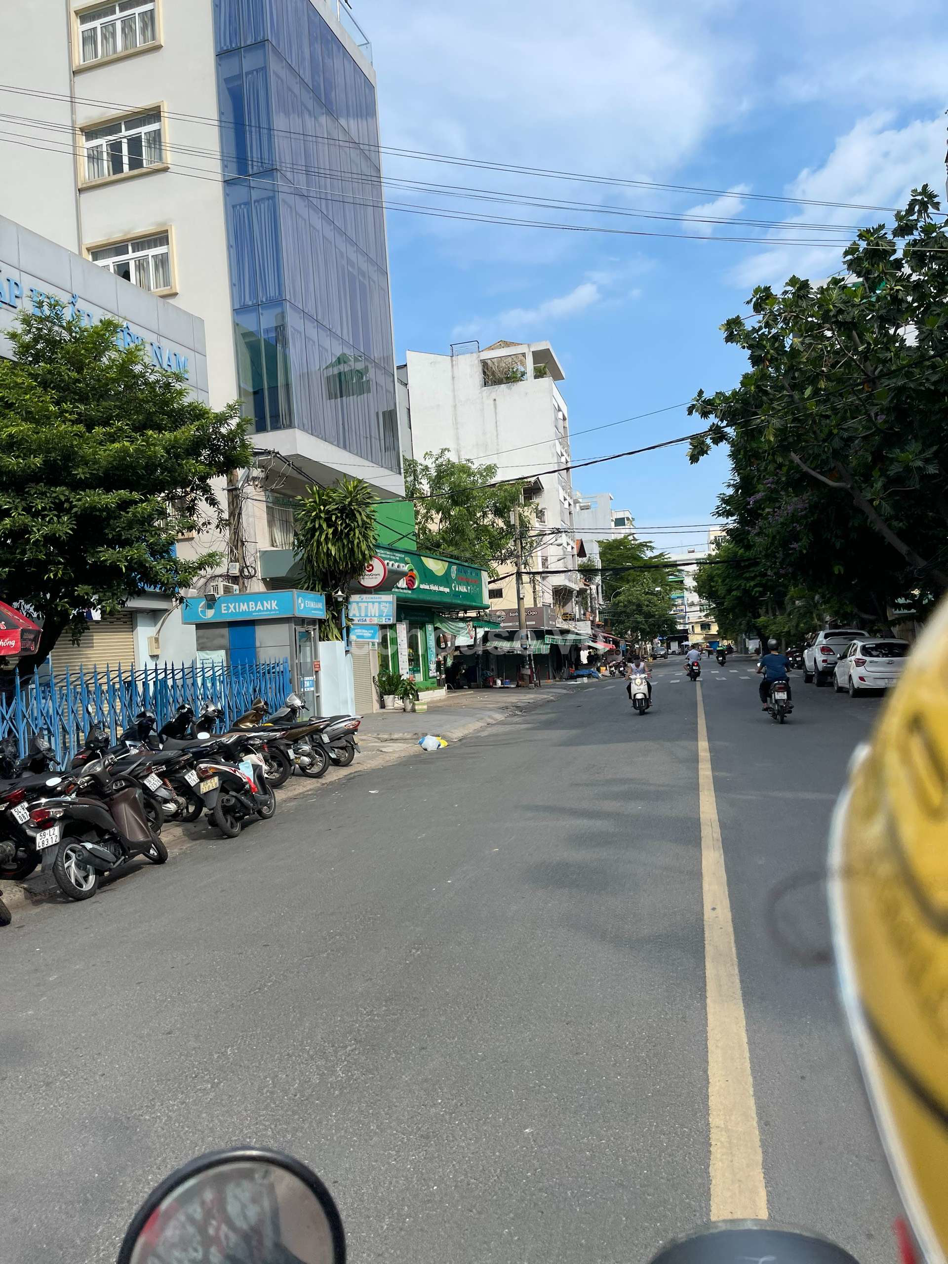 BÁN NHÀ MẶT TIỀN ĐƯỜNG CỬU LONG QUẬN 10_GIÁ 8.5 TỶ