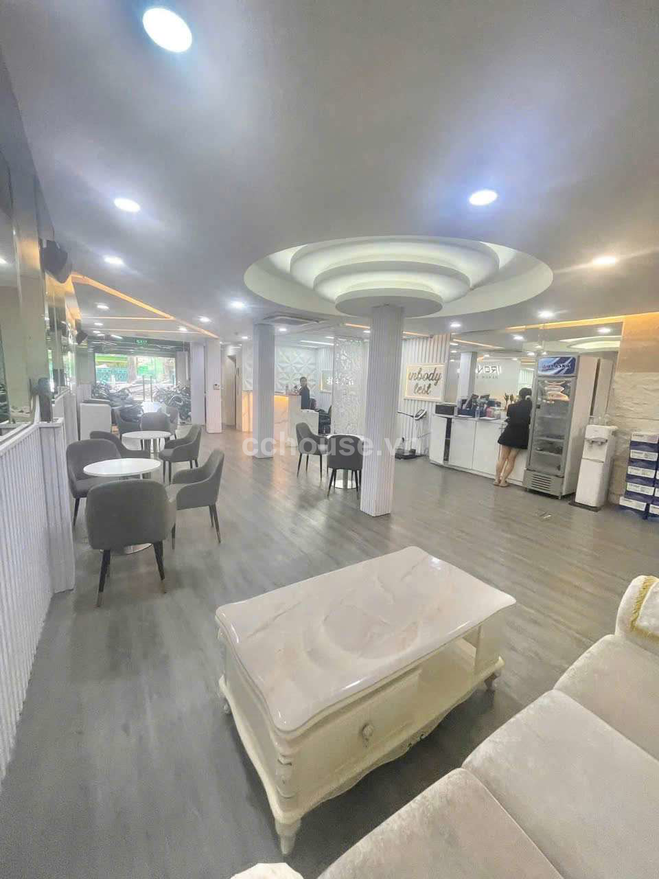 TOÀ NHÀ MẶT TIỀN NGUYỄN CHÍ THANH P.AN ĐÔNG HĐT 130 TRIỆU/THÁNG