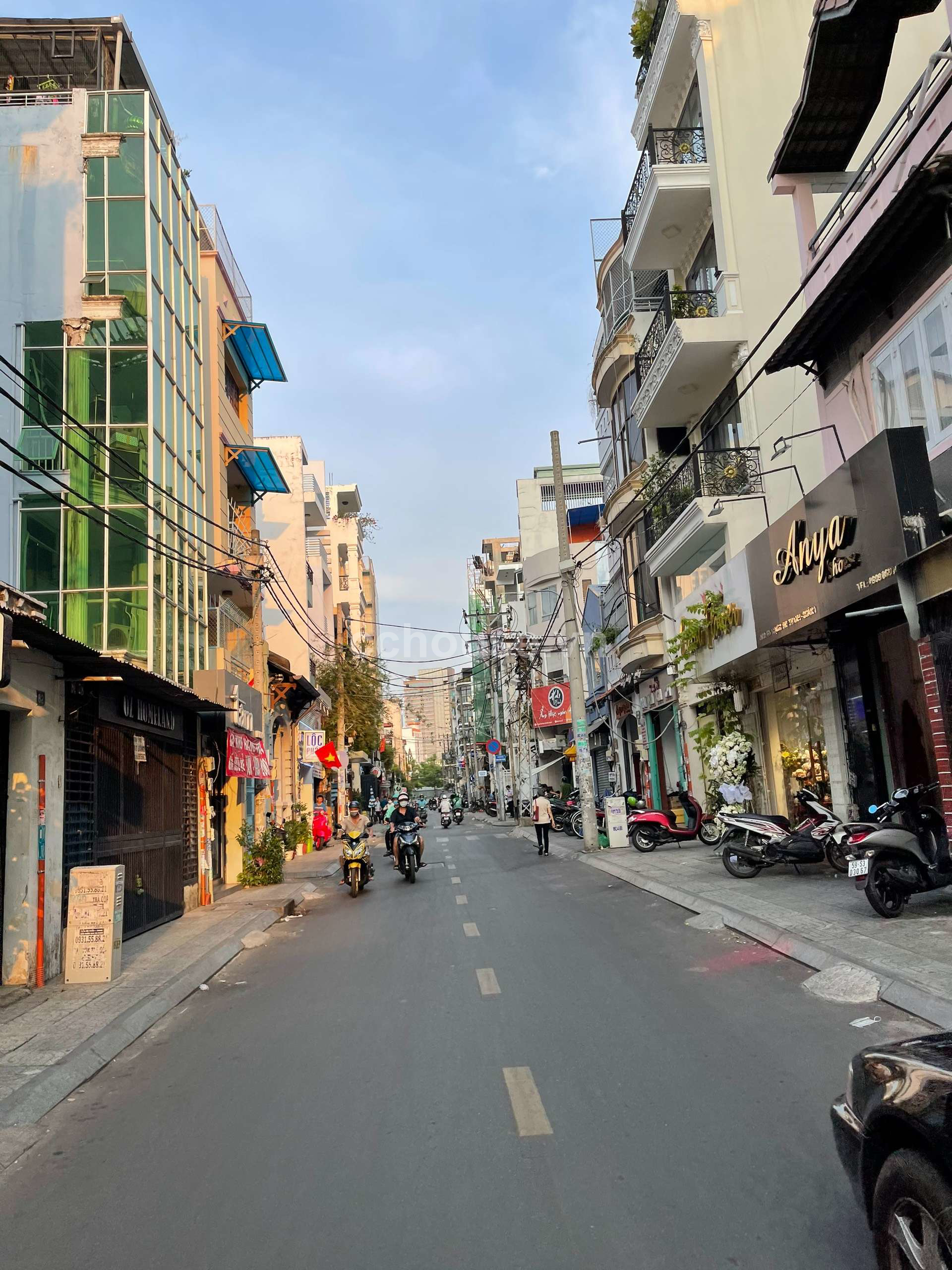 BÁN TÒA NHÀ MẶT TIỀN THẠCH THỊ THANH, PHƯỜNG TÂN ĐỊNH, QUẬN 1