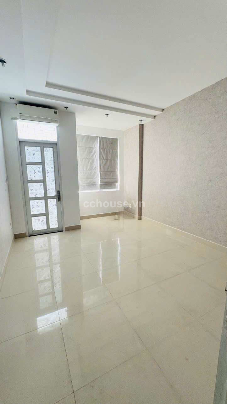 Nhà hẻm 8m 2 Ô Tô tránh nhau