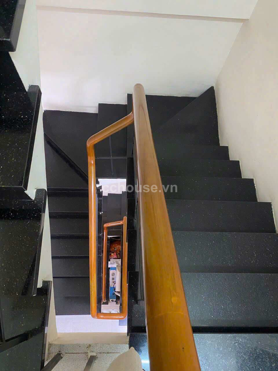 HẺM XE HƠI KHU CAO CẤP 284 LÝ THƯỜNG KIỆT QUẬN 10 - 4X16M - TRỆT 4 LẦU ST - GIẢM MẠNH VỀ 19.5 TỶ