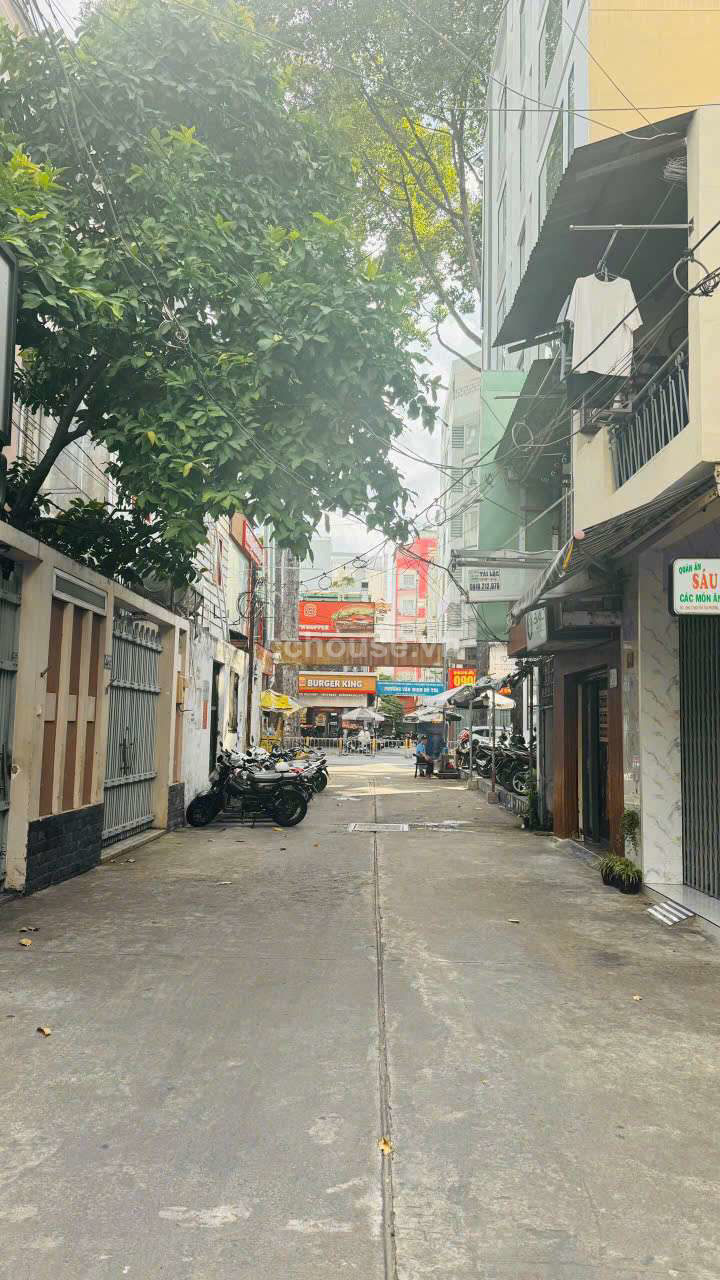 Nhà hẻm 8m 2 Ô Tô tránh nhau