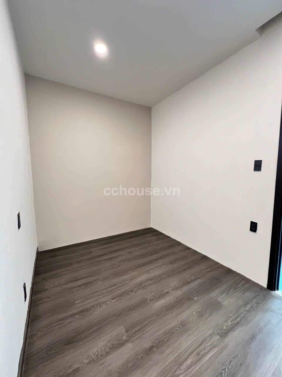 Duy nhất ngay lúc này Hẻm 8m Huỳnh Văn Bánh .Phú Nhuận .