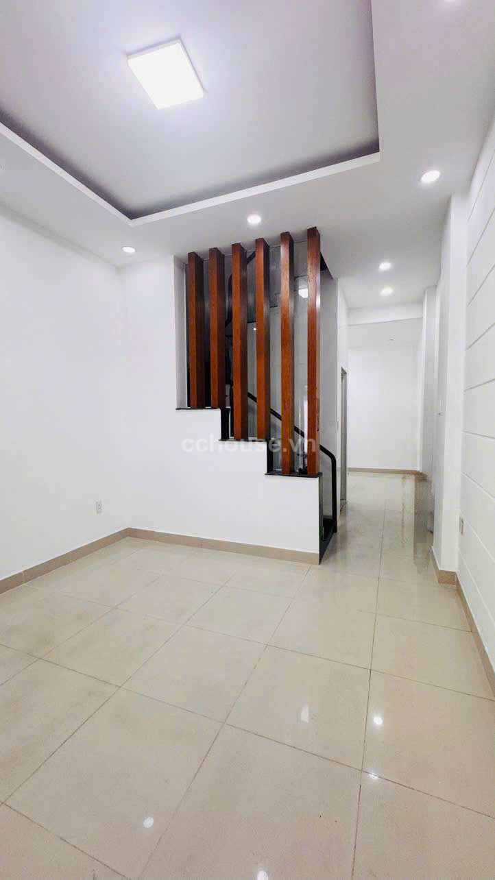 Nhà hẻm 8m 2 Ô Tô tránh nhau