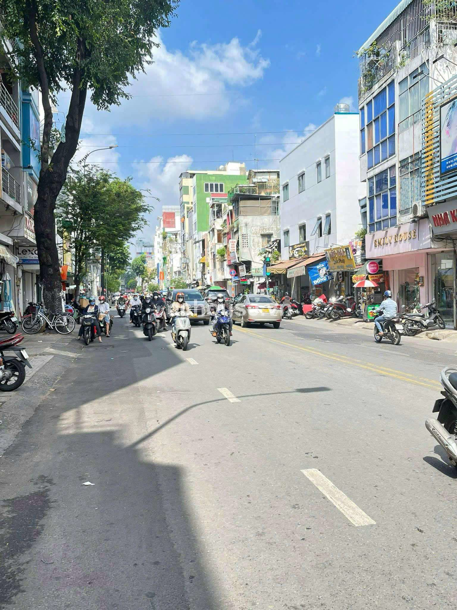 SIÊU PHẨM GÓC 2 MẶT TIỀN VÕ VĂN TẦN - QUẬN 3 - HĐT 105 TRIỆU 
Đoạn đẹp 2 chiều , Phường 5