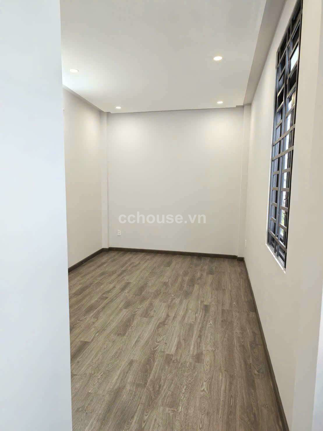 NHÀ XÂY MOIWIS 2 MT ĐƯỜNG LÝ CHIÊU HOÀNG - QUẬN 6 - 12.6 TỶ 