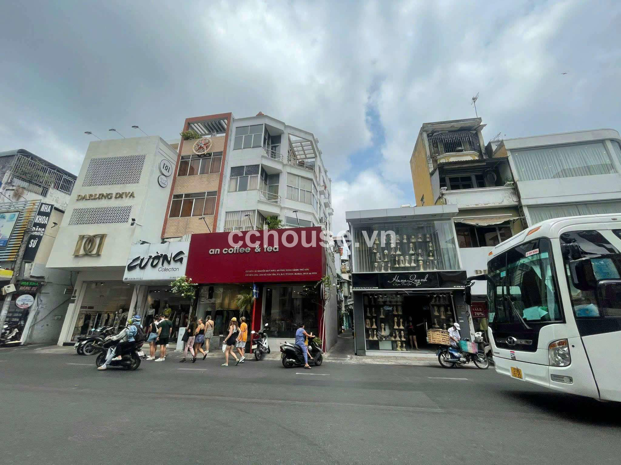 SIÊU PHẨM GÓC 2 MẶT TIỀN VÕ VĂN TẦN - QUẬN 3 - HĐT 105 TRIỆU 
Đoạn đẹp 2 chiều , Phường 5