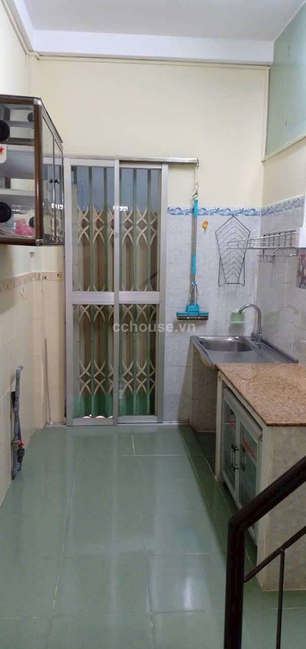 HẺM 392 CAO THẮNG, Q.10 / DT: 24,8m2 => DTSD : 52,7m2 / GIÁ 5.7 TỶ 