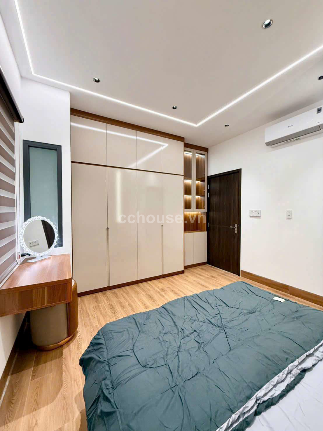  Đường Nhựa 10M HUỲNH VĂN BÁNH PHÚ NHUẬN LUXURY HIỆN ĐẠI 