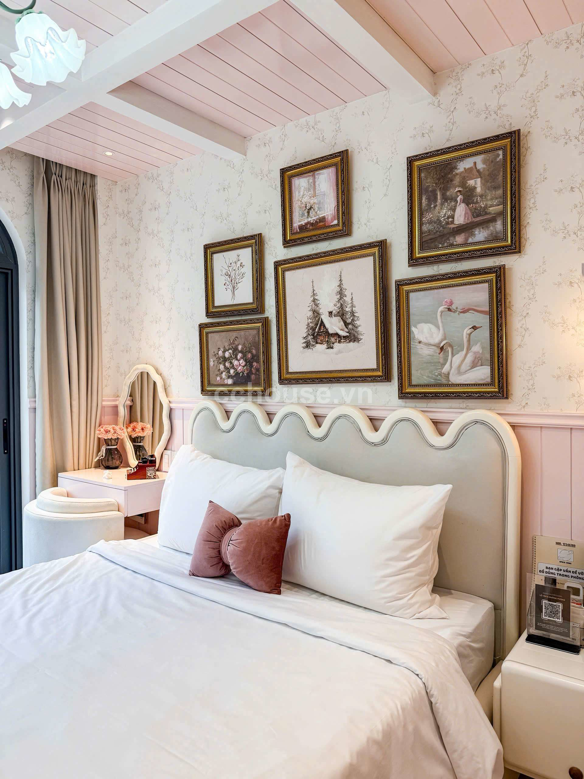 CĂN HỘ DỊCH VỤ CAO CẤP CÁCH MANG THÁNG TÁM P15 QUẬN 10 NGANG 5.7M 