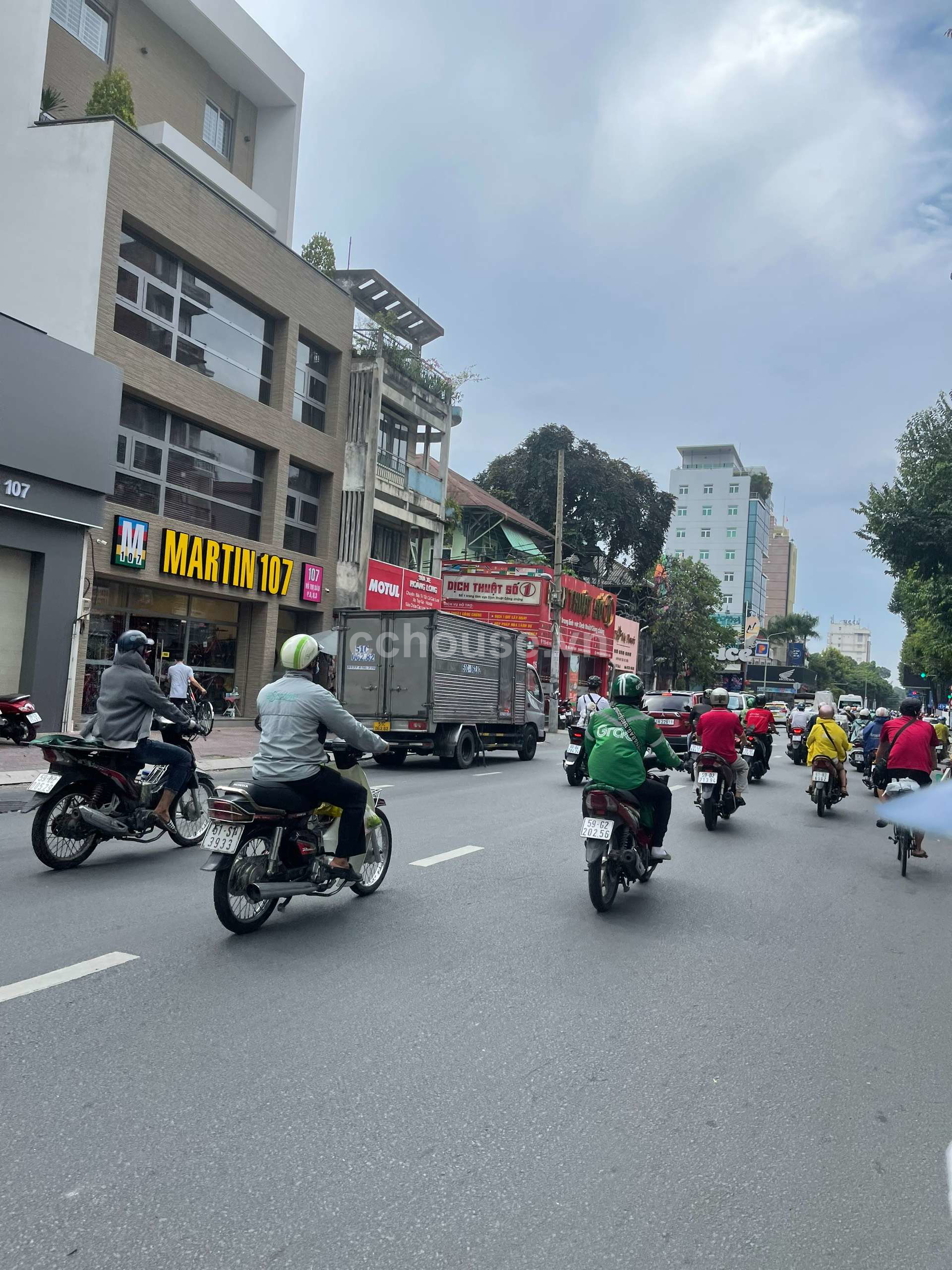 Bán nhà Võ Thị Sáu Q1. DT 7,2 x 14,5m CN:104,5m2, giá đầu tư 220tr/m2