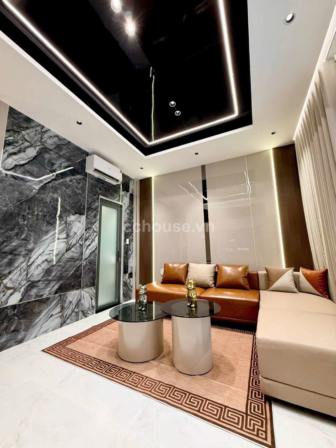  Đường Nhựa 10M HUỲNH VĂN BÁNH PHÚ NHUẬN LUXURY HIỆN ĐẠI 