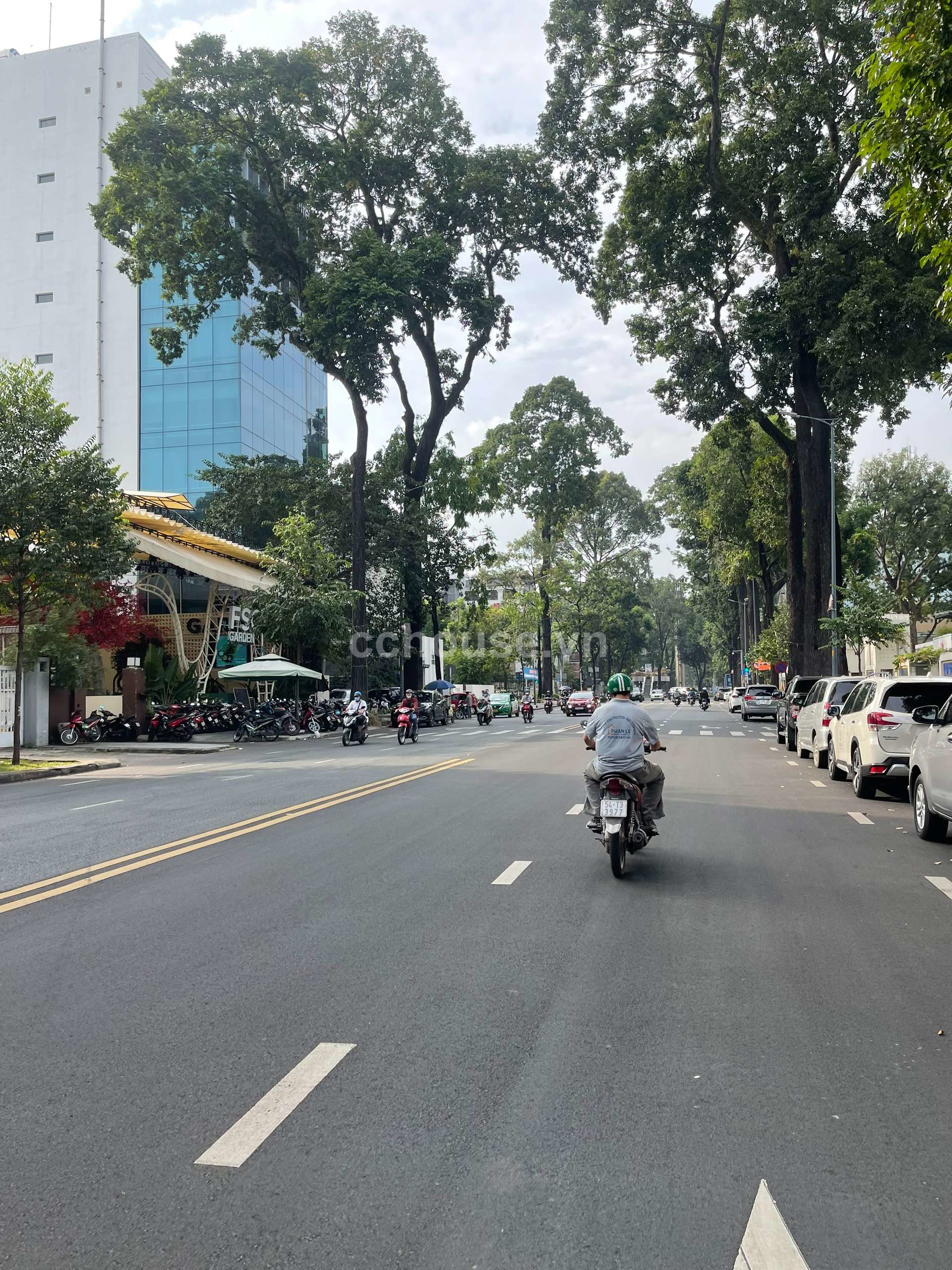 BÁN NHÀ MT PHẠM NGỌC THẠCH, Q.1 - DT 19x21m - 3 TẦNG